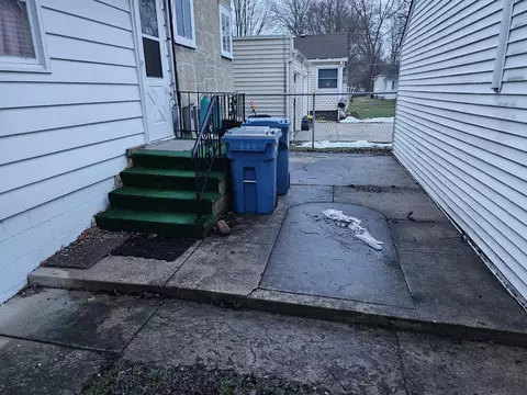 Exterior - 615 E Chapin St, Morris, IL 60450 photo 7 of 8