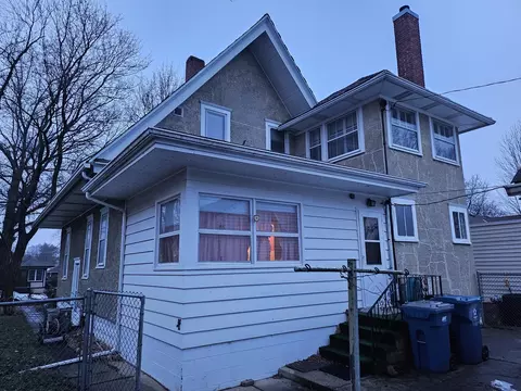 Exterior - 615 E Chapin St, Morris, IL 60450 photo 5 of 8