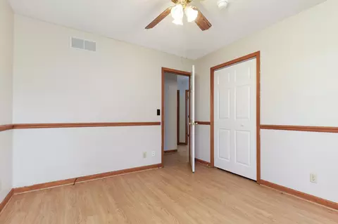 Bedroom - 307 E Lincoln St, Bloomington, IL 61701 photo 1 of 4