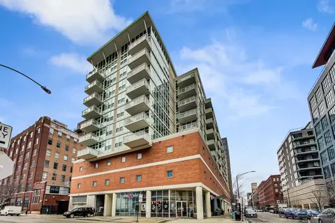 909 W Washington Blvd #505, Chicago, IL 60607