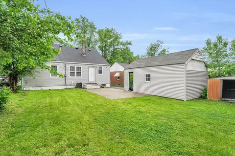 440 E Kellar Ln, Decatur, IL 62526 photo 5