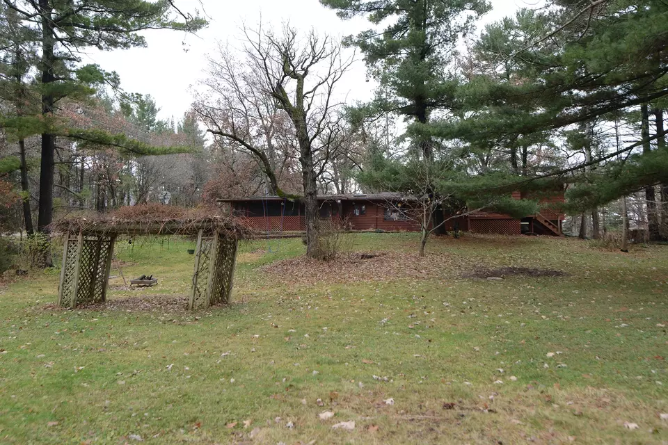 Exterior - 3604 Oak Knoll Rd, Crystal Lake, IL 60012 photo 11 of 24