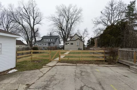 View/Area - 37066 N Stanton Point Rd, Ingleside, IL 60041 photo 4 of 4