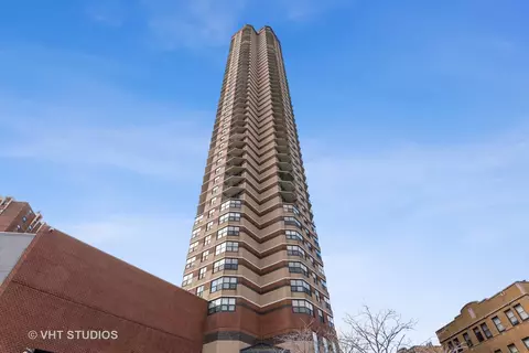 3660 N Lake Shore Dr #1203, Chicago, IL 60613