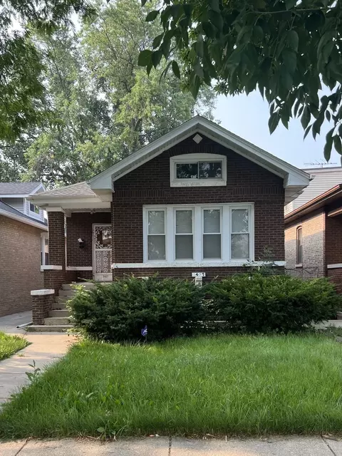 5427 W Hirsch St, Chicago, IL 60651
