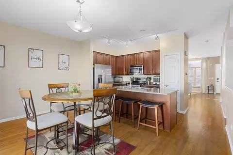 Kitchen - 342 E 25th Pl #22, Chicago, IL 60616 photo 4 of 4