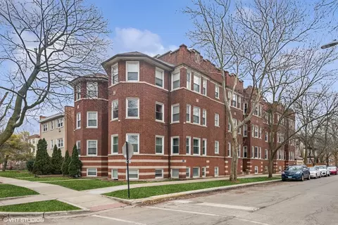 7327 N Paulina St #2, Chicago, IL 60626