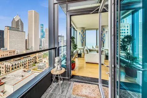 Exterior - 60 E Monroe St #3107, Chicago, IL 60603 photo 3 of 11