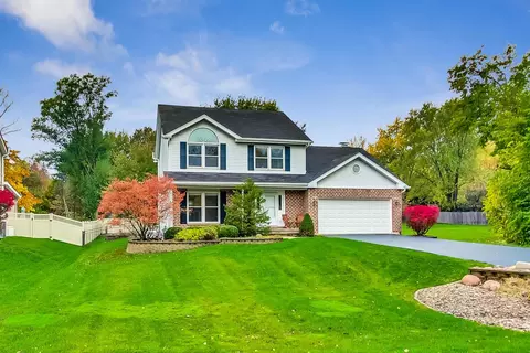 5808 Bentley Ave, Clarendon Hills, IL 60514