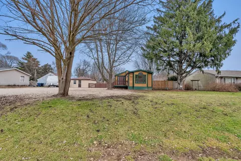 Exterior - 5350 Aux Sable Rd, Morris, IL 60450 photo 13 of 15