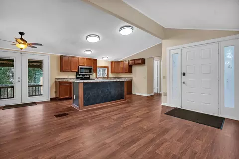 Kitchen - 5350 Aux Sable Rd, Morris, IL 60450 photo 6 of 6