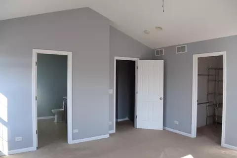 Bedroom - 4110 Bethlehem Rd, Aurora, IL 60504 photo 2 of 6