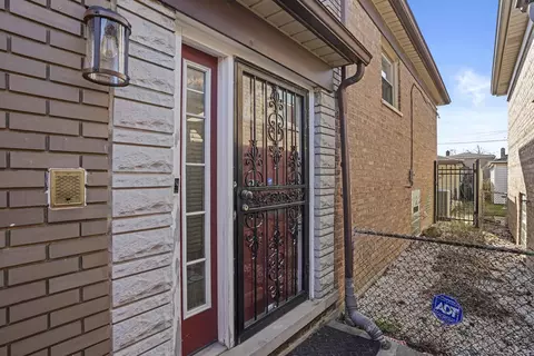Exterior - 417 E 88th Pl, Chicago, IL 60619 photo 3 of 4