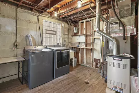 Kitchen - 417 E 88th Pl, Chicago, IL 60619 photo 4 of 4