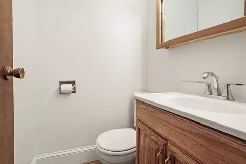 Bath - 417 E 88th Pl, Chicago, IL 60619 photo 2 of 2