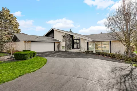 1621 Heather Ln, Darien, IL 60561
