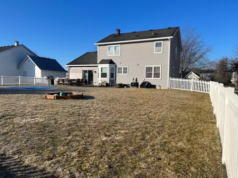 1312 Northgate Dr, Bartlett, IL 60103 photo 6