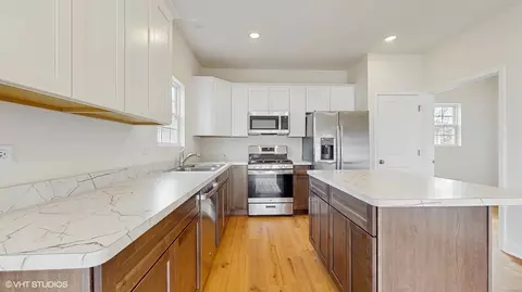 Kitchen - 1439 Trailside Dr, Beecher, IL 60401 photo 2 of 3
