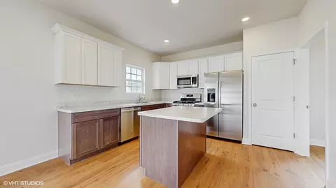 Kitchen - 1439 Trailside Dr, Beecher, IL 60401 photo 1 of 3