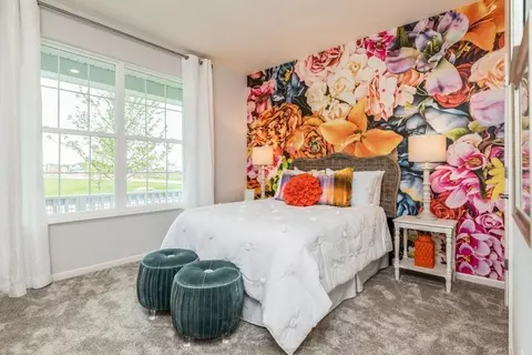 Bedroom - 336 W Point Cir, Algonquin, IL 60102 photo 1 of 3