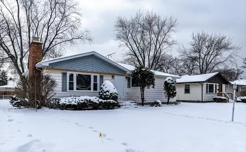 243 E 169th Pl, South Holland, IL 60473