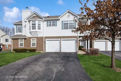 642 Portage Ct, Vernon Hills, IL 60061