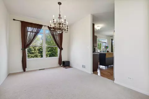 2028 Stephen St, Aurora, IL 60502 photo 9