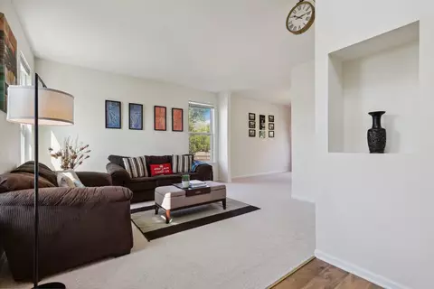 2028 Stephen St, Aurora, IL 60502 photo 11