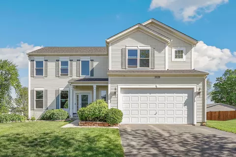 2028 Stephen St, Aurora, IL 60502