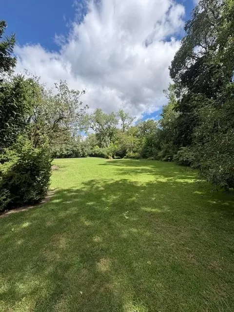 1123 Longvalley Rd, Glenview, IL 60025 photo 4