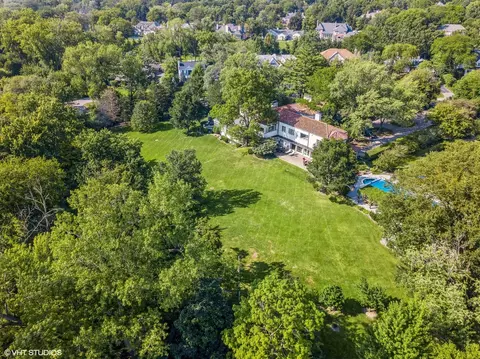 1123 Longvalley Rd, Glenview, IL 60025 photo 5