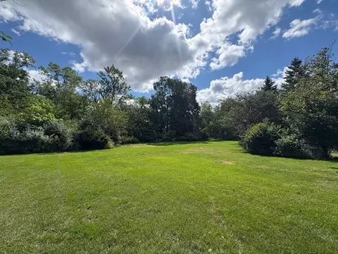 1123 Longvalley Rd, Glenview, IL 60025