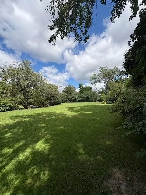 1123 Longvalley Rd, Glenview, IL 60025 photo 3