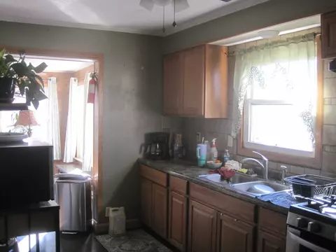 3601 W 85th Pl, Chicago, IL 60652 photo 3