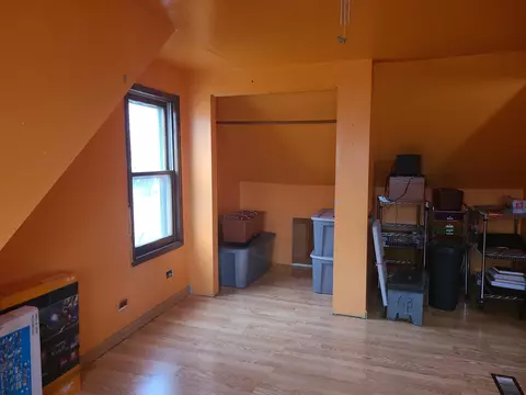 Bedroom - 6806 Maple Ct, Bridgeview, IL 60455 photo 5 of 8