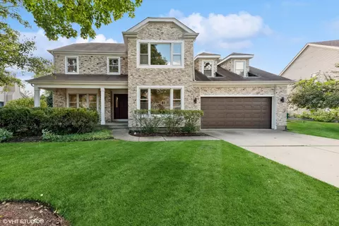 2754 Sandalwood Rd, Buffalo Grove, IL 60089