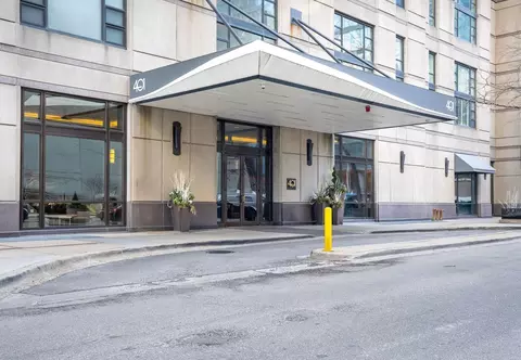 401 E Ontario St #2604, Chicago, IL 60611