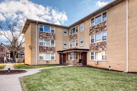 4857 W Byron St #303W, Chicago, IL 60641
