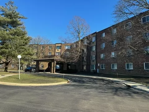 1475 Rebecca Dr #408, Hoffman Estates, IL 60169