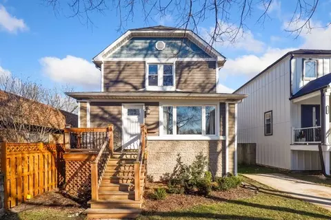 1104 S Cuyler Ave, Oak Park, IL 60304