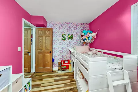 Bedroom - 235 N Eastern Ave, Bartlett, IL 60103 photo 4 of 11