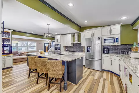 Kitchen - 235 N Eastern Ave, Bartlett, IL 60103 photo 1 of 3