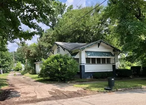 330 W Center St, Decatur, IL 62526