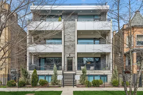 3224 W Palmer St #1E, Chicago, IL 60647