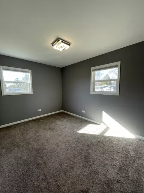 Bedroom - 4404 Elmleaf Dr, Mchenry, IL 60051 photo 2 of 4