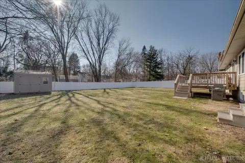Exterior - 730 Kimberly Dr, Dekalb, IL 60115 photo 4 of 7