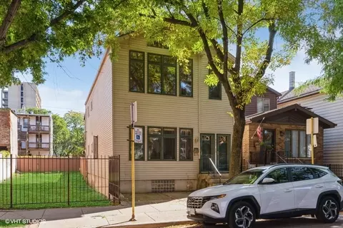 907 S Carpenter St, Chicago, IL 60607