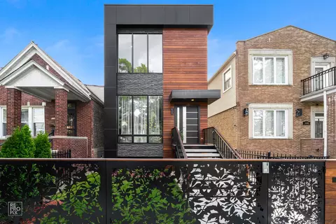 822 N Fairfield Ave, Chicago, IL 60622