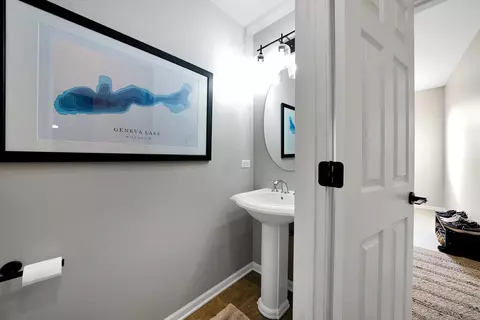 Bath - 9724 Fairfield Rd, Huntley, IL 60142 photo 1 of 4