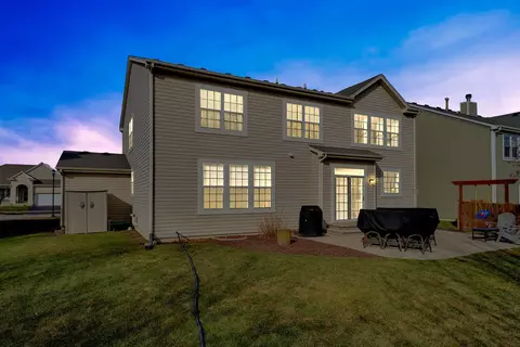 Exterior - 9724 Fairfield Rd, Huntley, IL 60142 photo 6 of 7